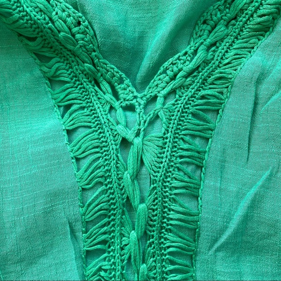 🌾 BOHO GREEN CROCHET VNECK BEACH COVERUP! - Picture 6 of 7